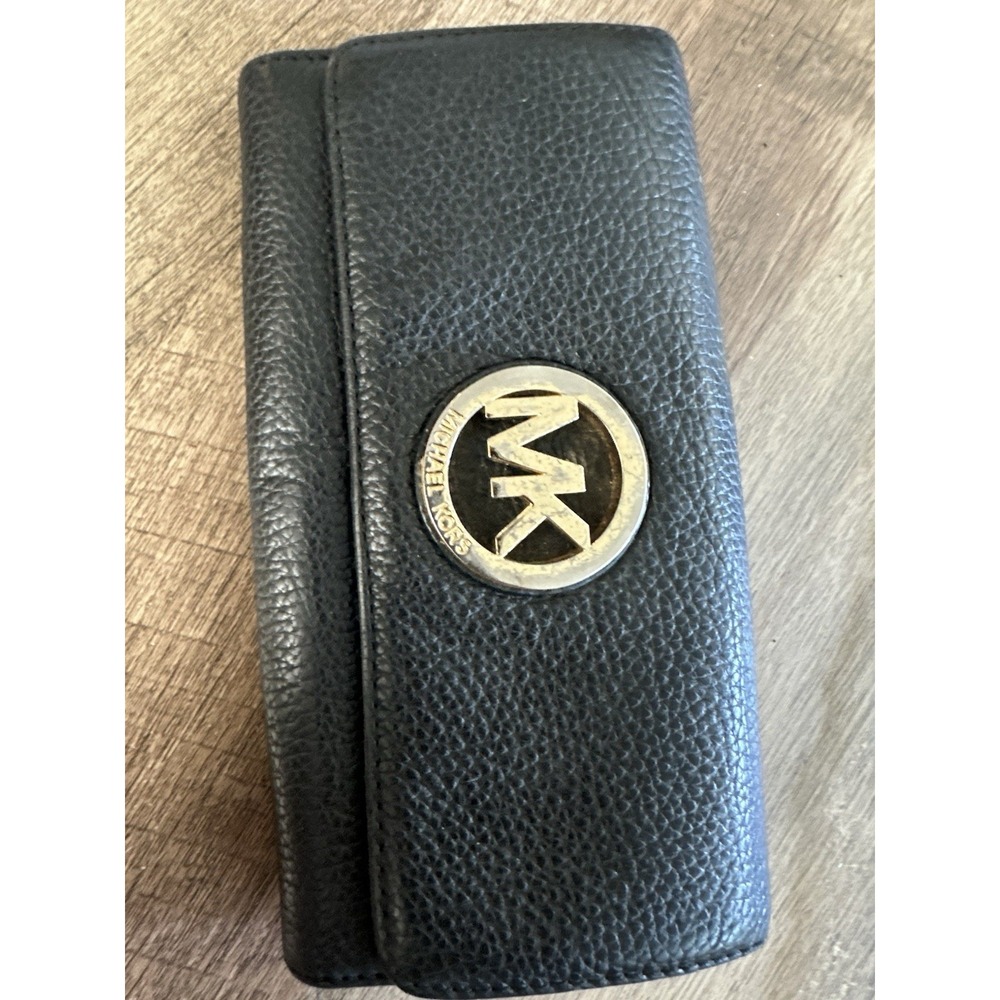 Michael Kors Black Leather Fulton Flap Continental Wallet Gold Tone Logo
